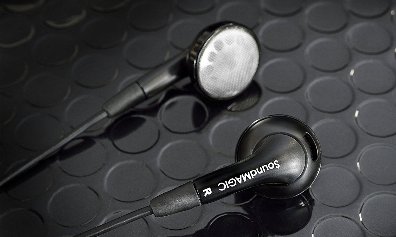 Konstrukcja słuchawek dousznych SoundMagic EP30
