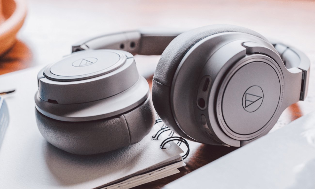 Aktywna redukcja szumów w słuchawkach Audio-Technica ATH-SR50BT Brązowe