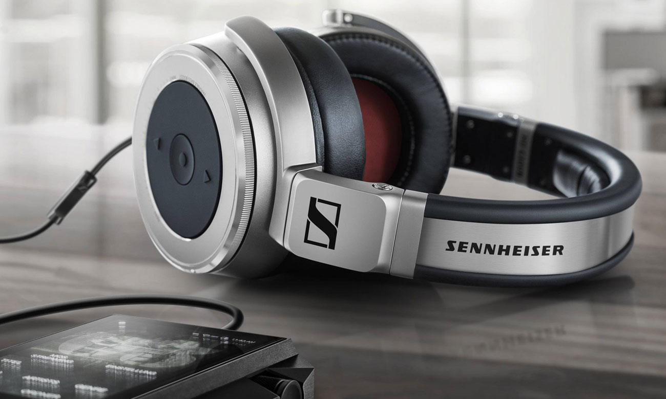 Wygodne słuchawki Sennheiser HD 630VB z pilotem