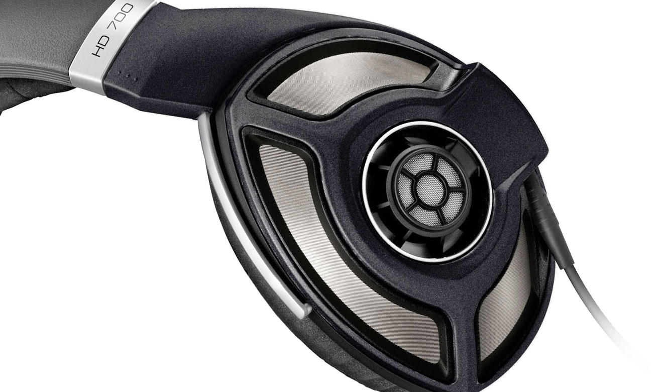 Wygodne słuchawki Sennheiser HD 700 z odpinanym przewodem