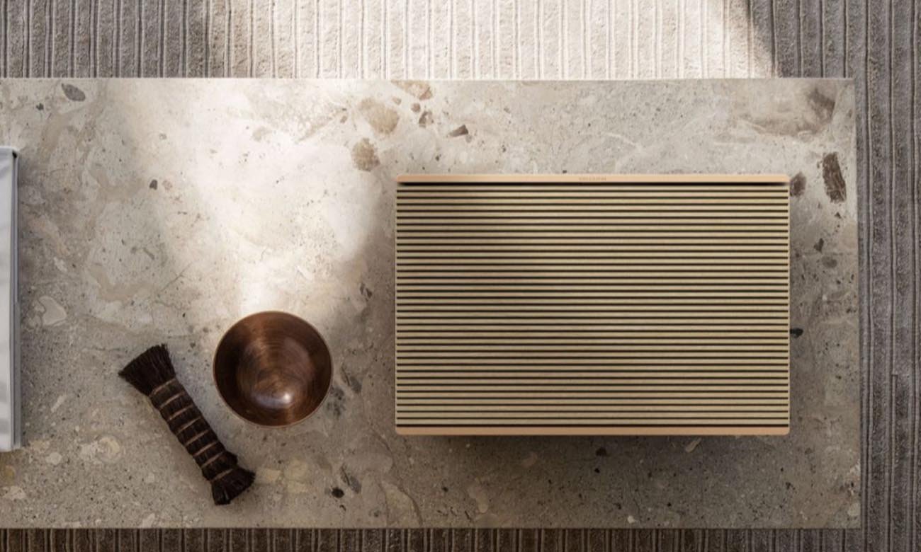 Stylowy głośnik Bang&Olufsen BeoSound Level
