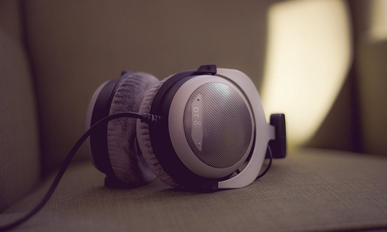 Wygodne słuchawki przewodowe Beyerdynamic DT 880 Edition