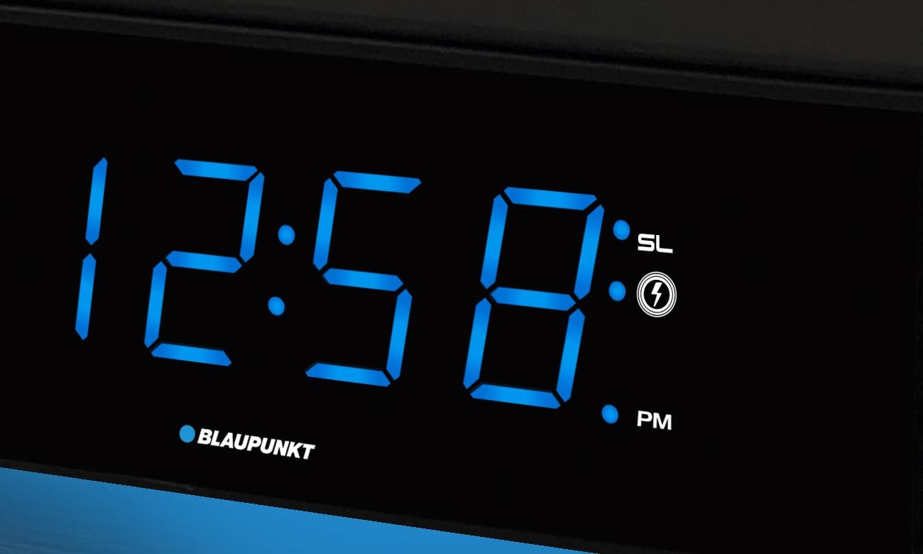 Funkcjonalny radiobudzik Blaupunkt CR55CHARGE