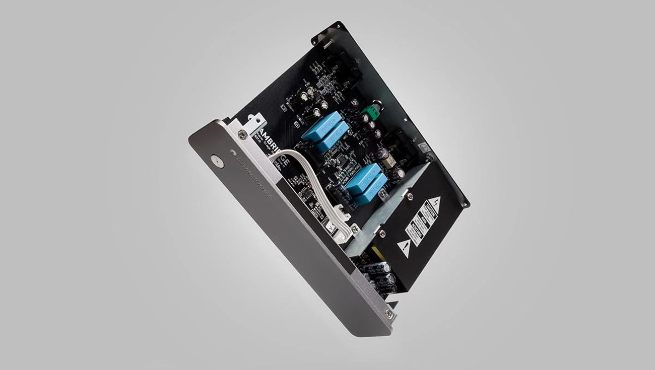 Przedwzmacniacz gramofonowy MM Cambridge Audio Solo