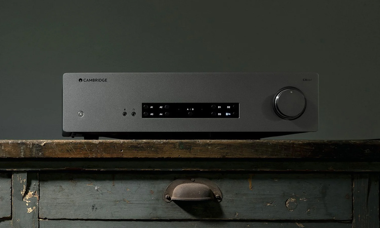 Zintegrowany wzmacniacz stereo Cambridge Audio CXA61