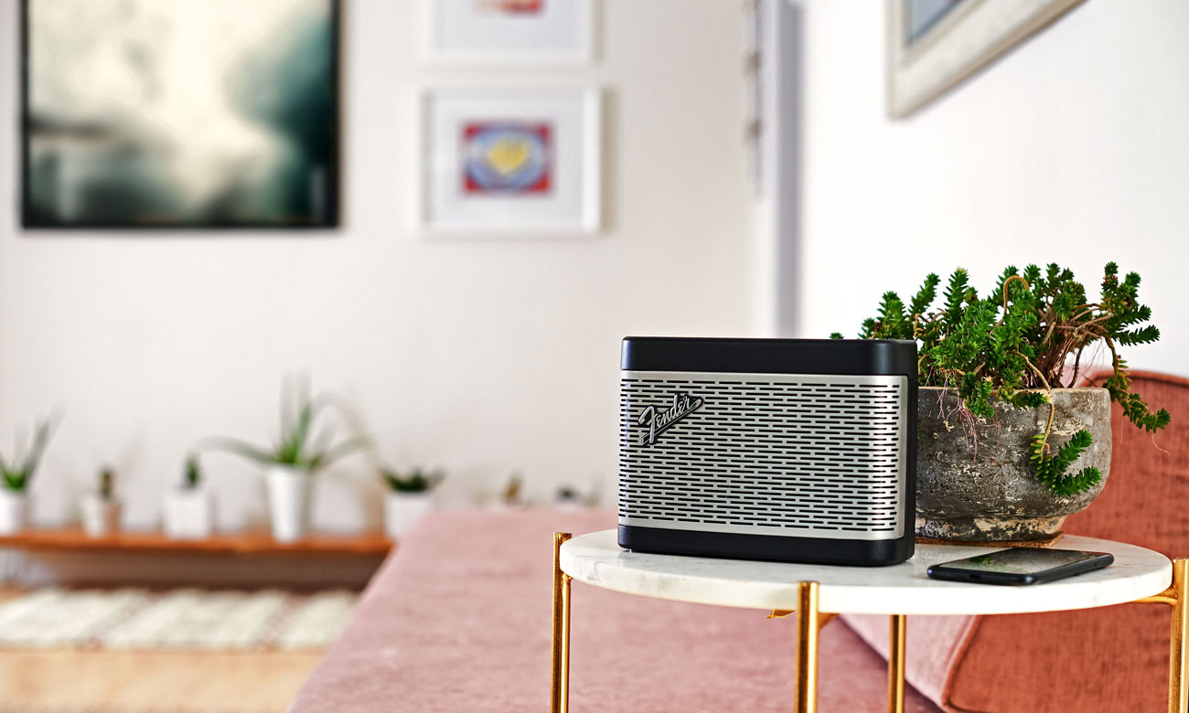Głośnik bezprzwodowy retro Fender Newport czarny