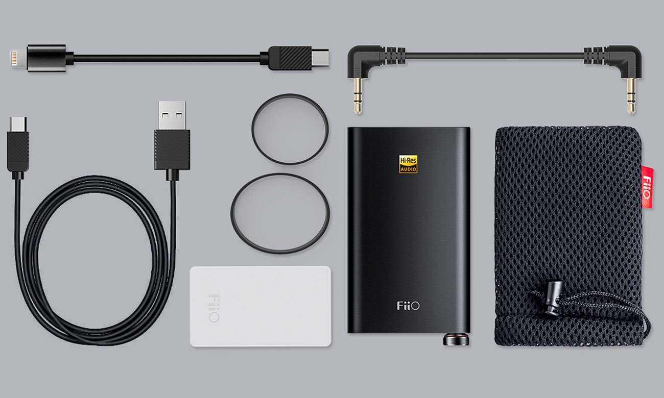 Złącza w wzmacniaczu DAC FiiO Q1 MKII