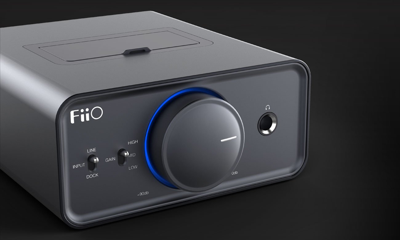 Stacja dokująca ze wzmacniaczem i DAC FiiO K5