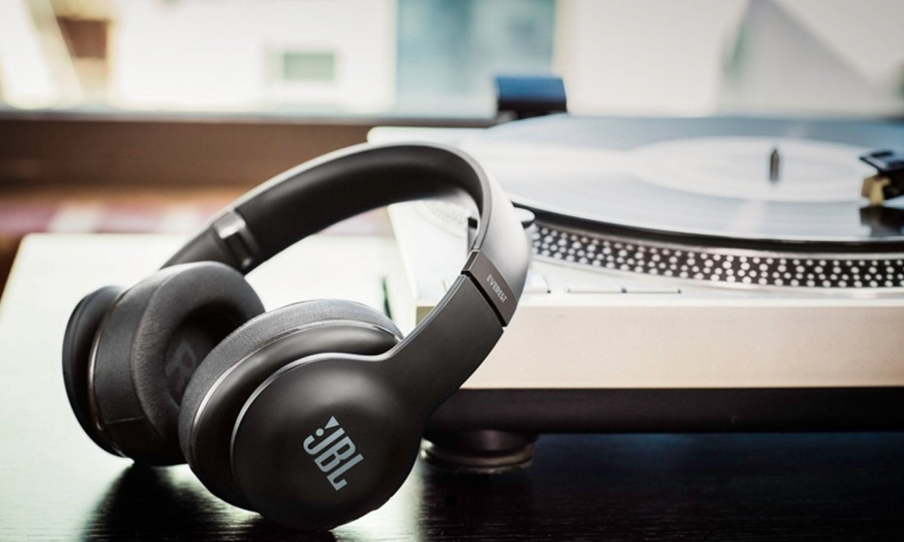 Czyste brzmienie z słuchawek wokółusznych JBL EVEREST ELITE 700