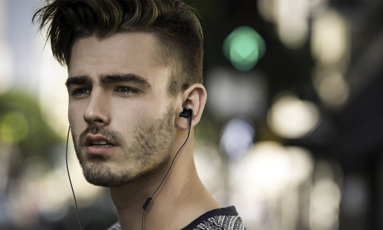 Wysokiej klasy przetworniki w słuchawkach JBL E15