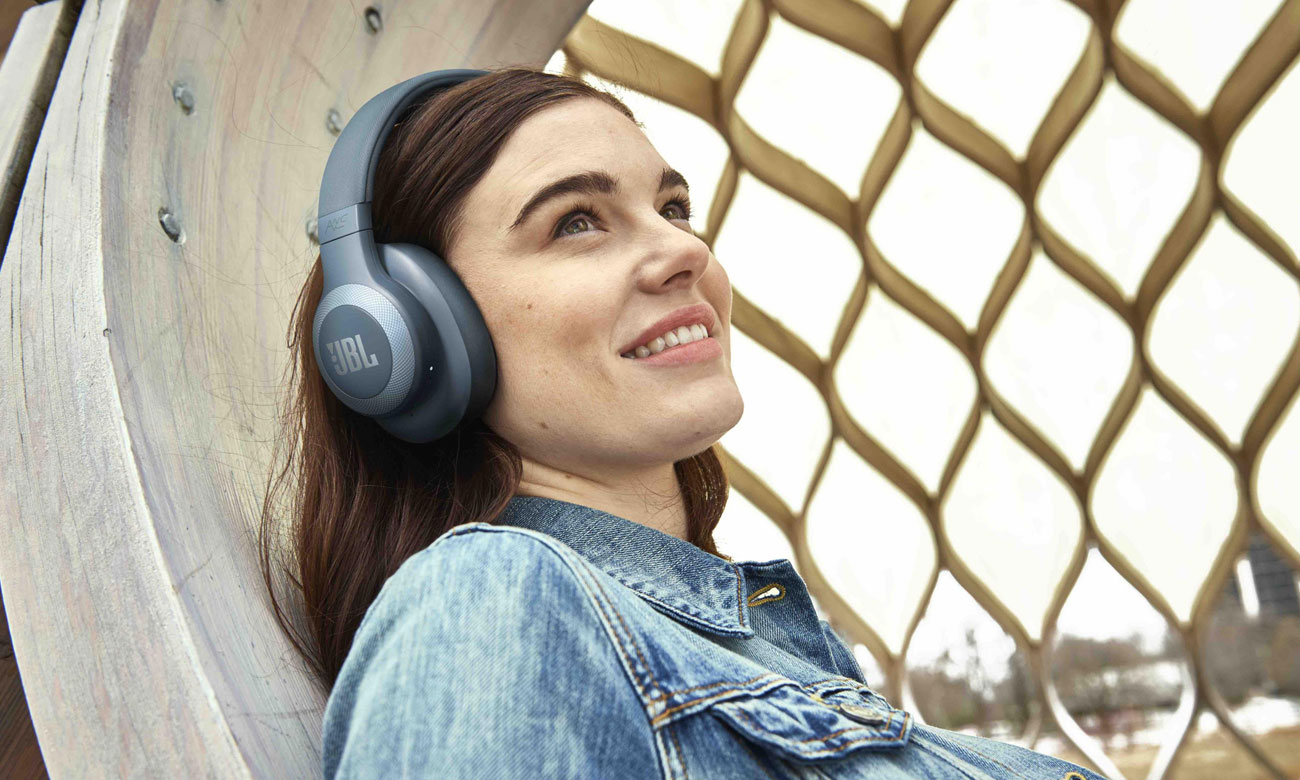 Słuchawkach bezprzewodowe z mikrofonem JBL E65BT NC