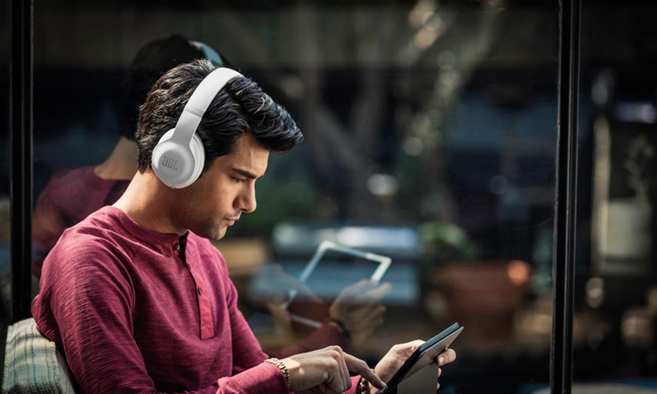 Słuchawkach bezprzewodowe z mikrofonem JBL EVEREST ELITE 700