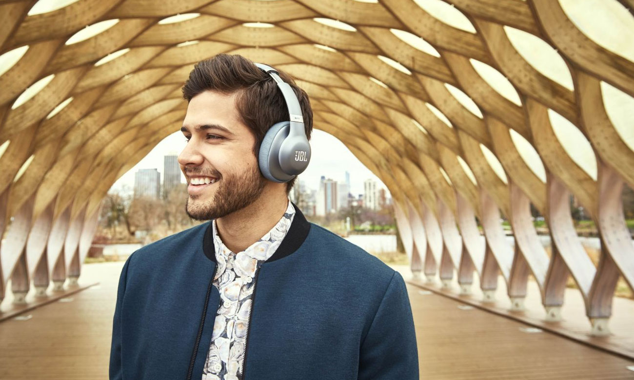 Wygodne słuchawki bezprzewodowe nauszne JBL EVEREST V750NC BT