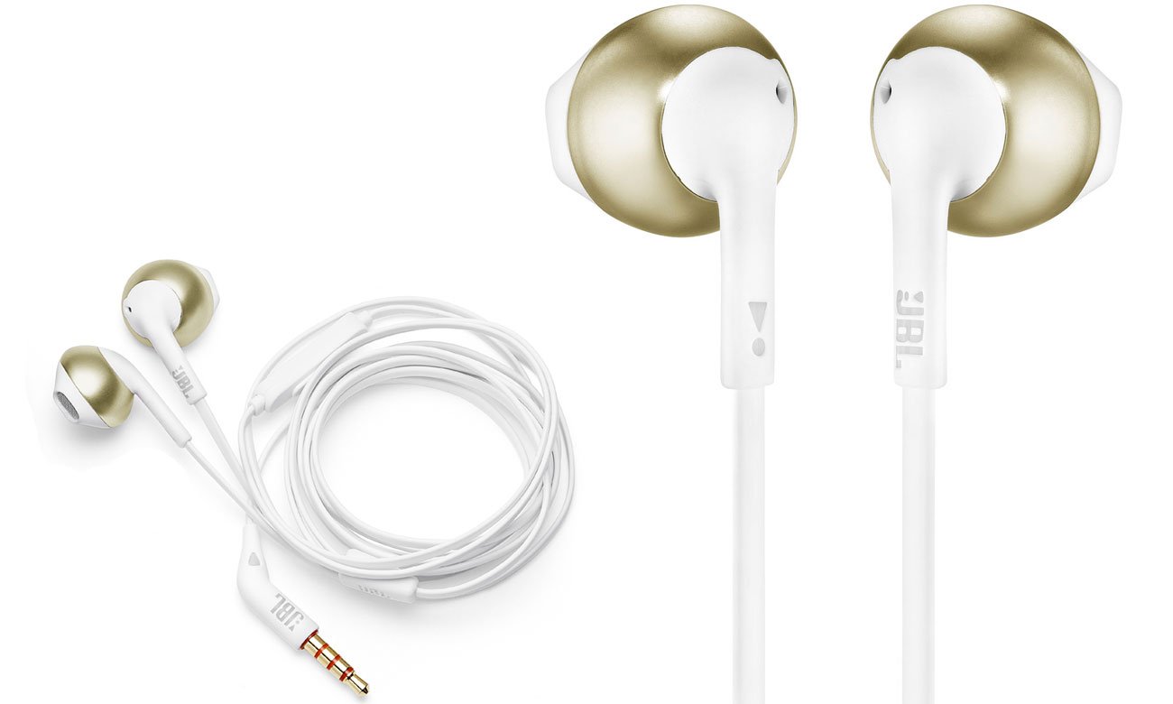 Słuchanie muzyki na smartfonie z słuchawkami JBL T205