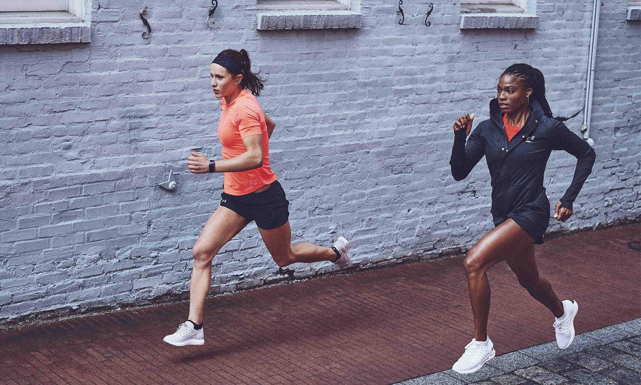 Niewielkie słuchawki sportowe JBL Under Armour React