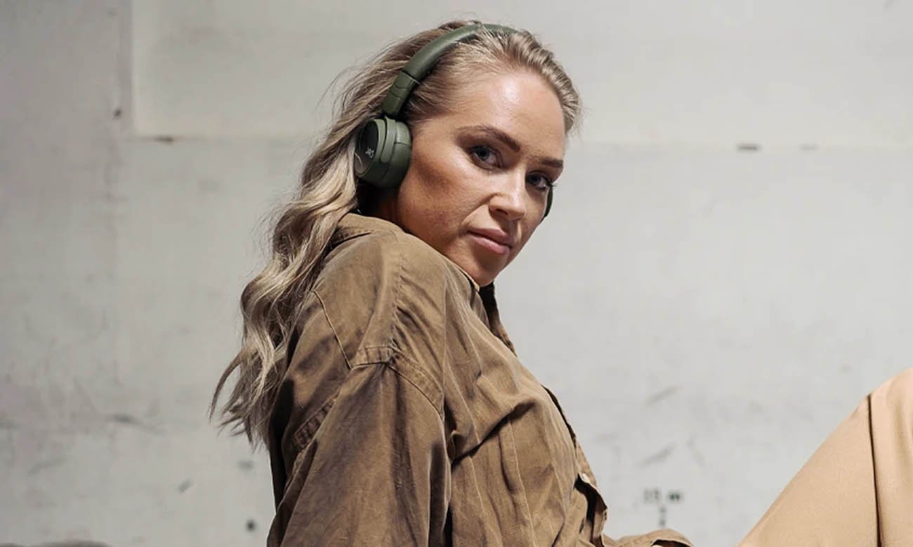 Słuchawki Jays x-Seven z prostym sterowaniem i technologią Bluetooth 4.1