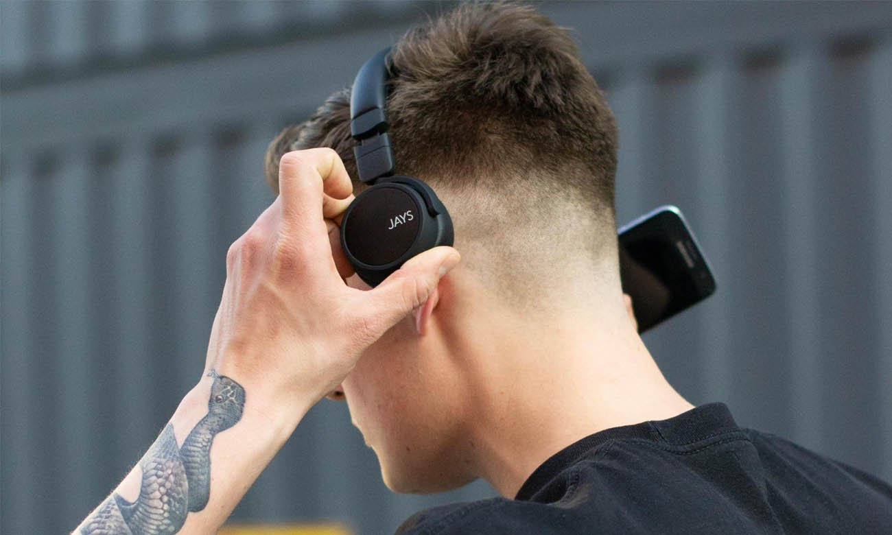 Słuchawki Jays x-Five z prostym sterowaniem i technologią Bluetooth 4.1