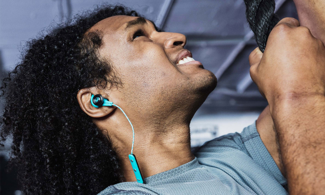 iSport Victory BT mają nieplączący się kabel i są wodoszczelne IPX 5