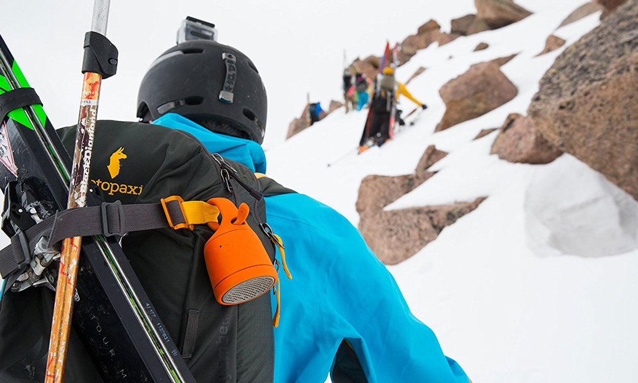 Odporny na wodę i kurz głośnik przenośny Polk Audio Swimmer Duo pomarańczowy