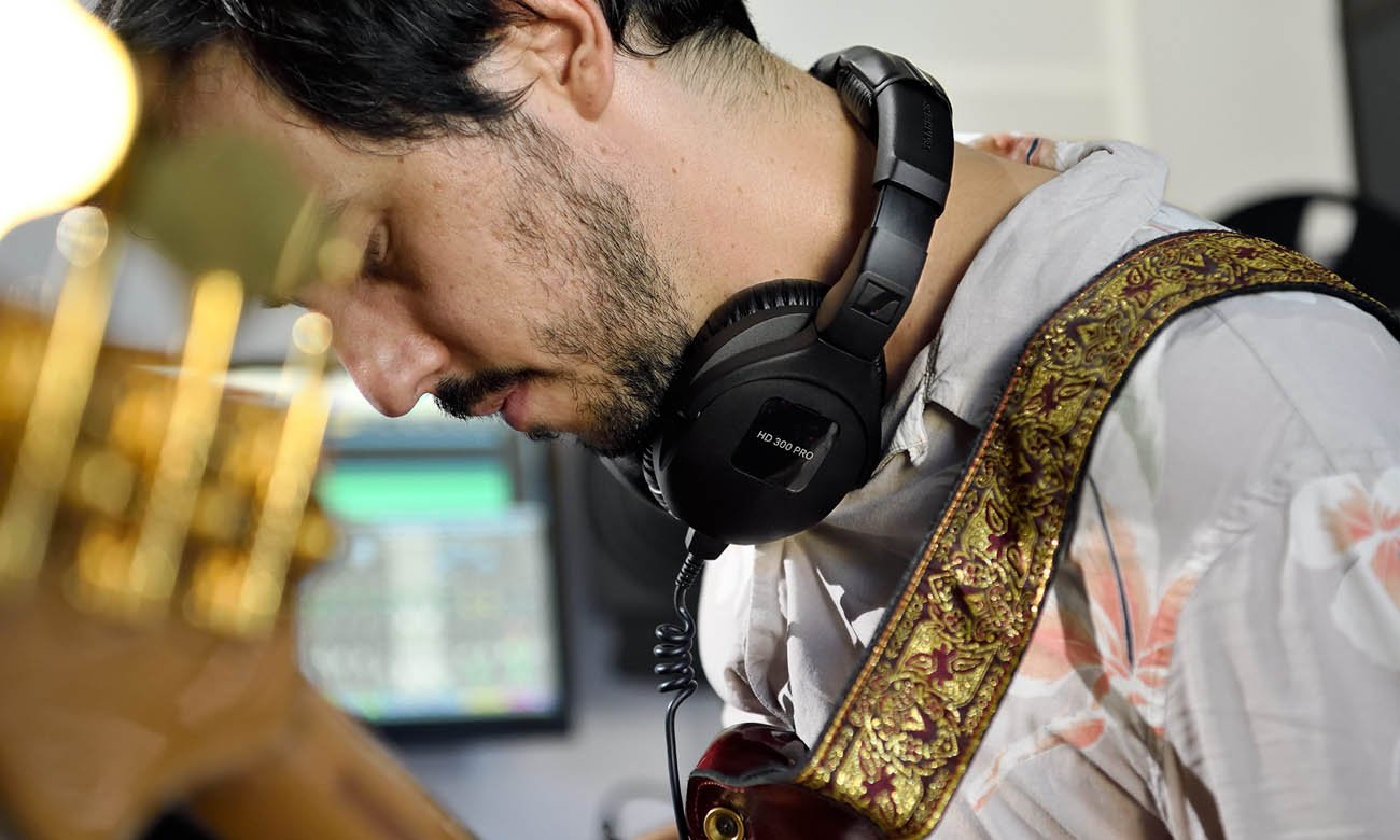 Słuchawki Sennheiser HD 300 Pro bez zniekształceń