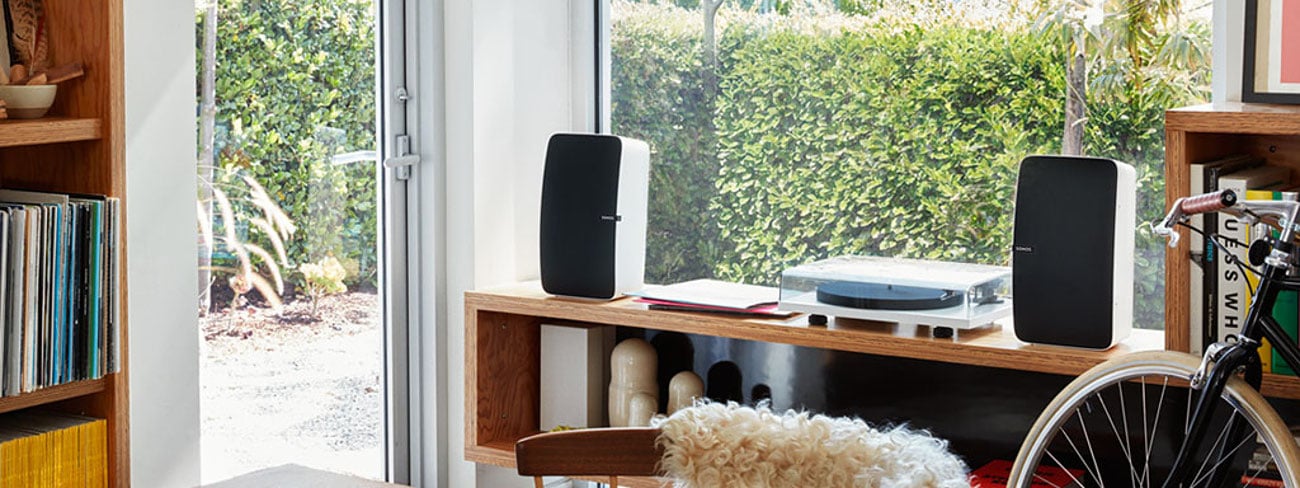 Wiele możliwości sieciowych Sonos Play5