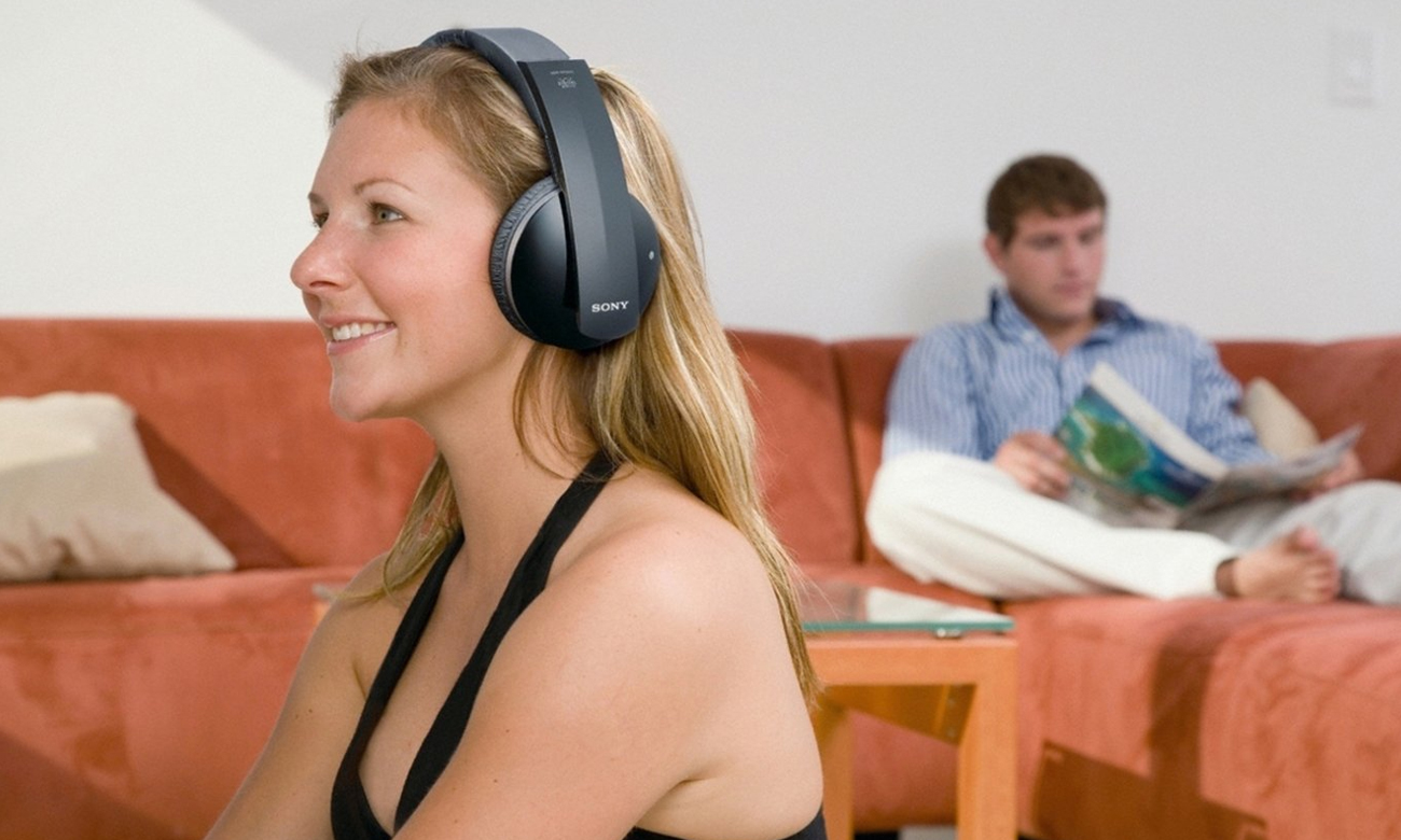 Wysoka jakość dźwięku w słuchawkach Sony MDR-DS6500