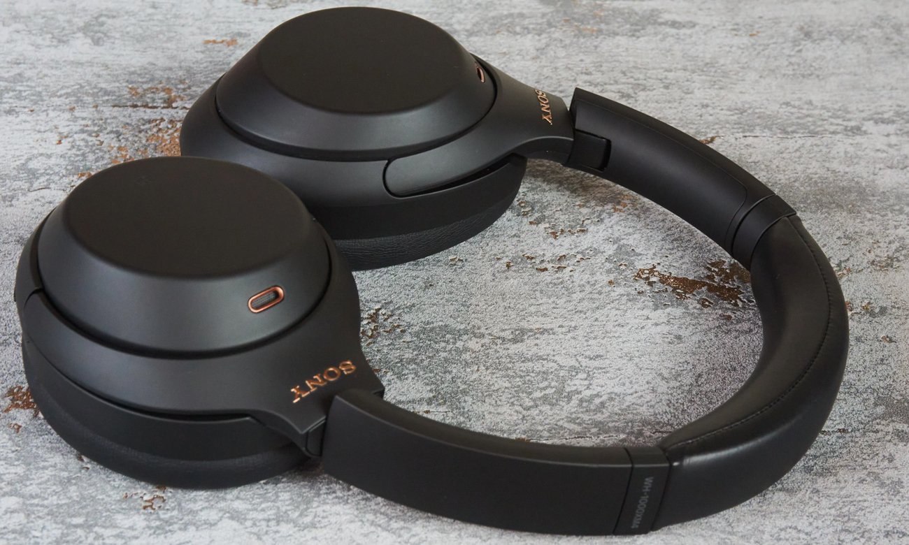 Słuchawki bezprzewodowe z systemem redukcji hałasu Sony WH-1000XM4 czarne