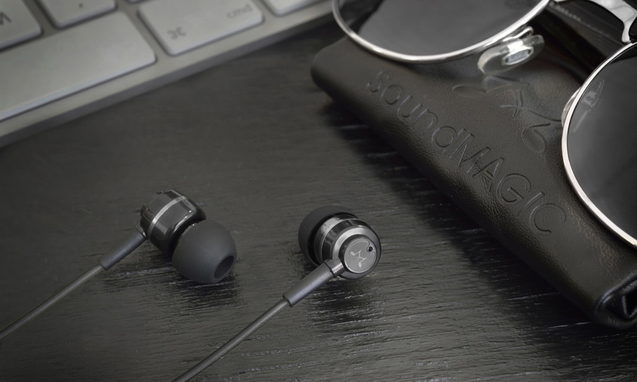 SoundMagic ES18