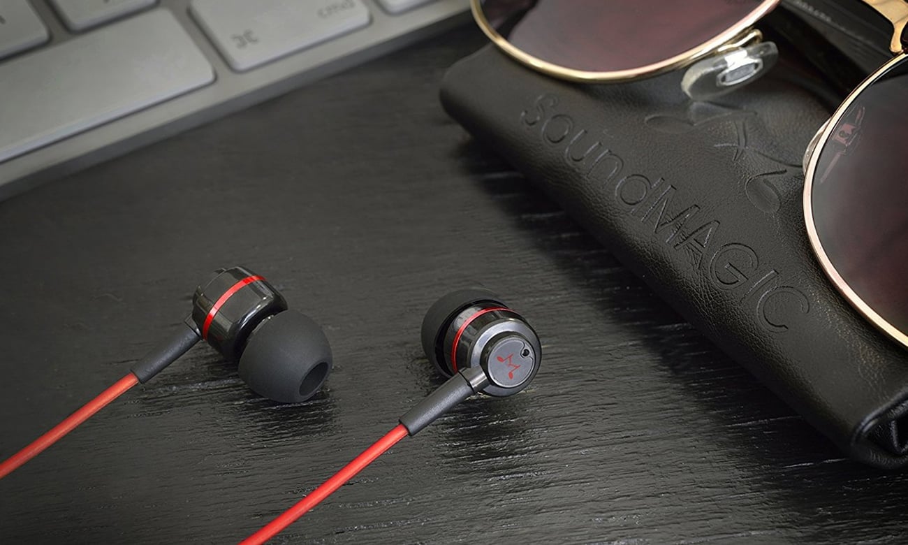 SoundMagic ES18