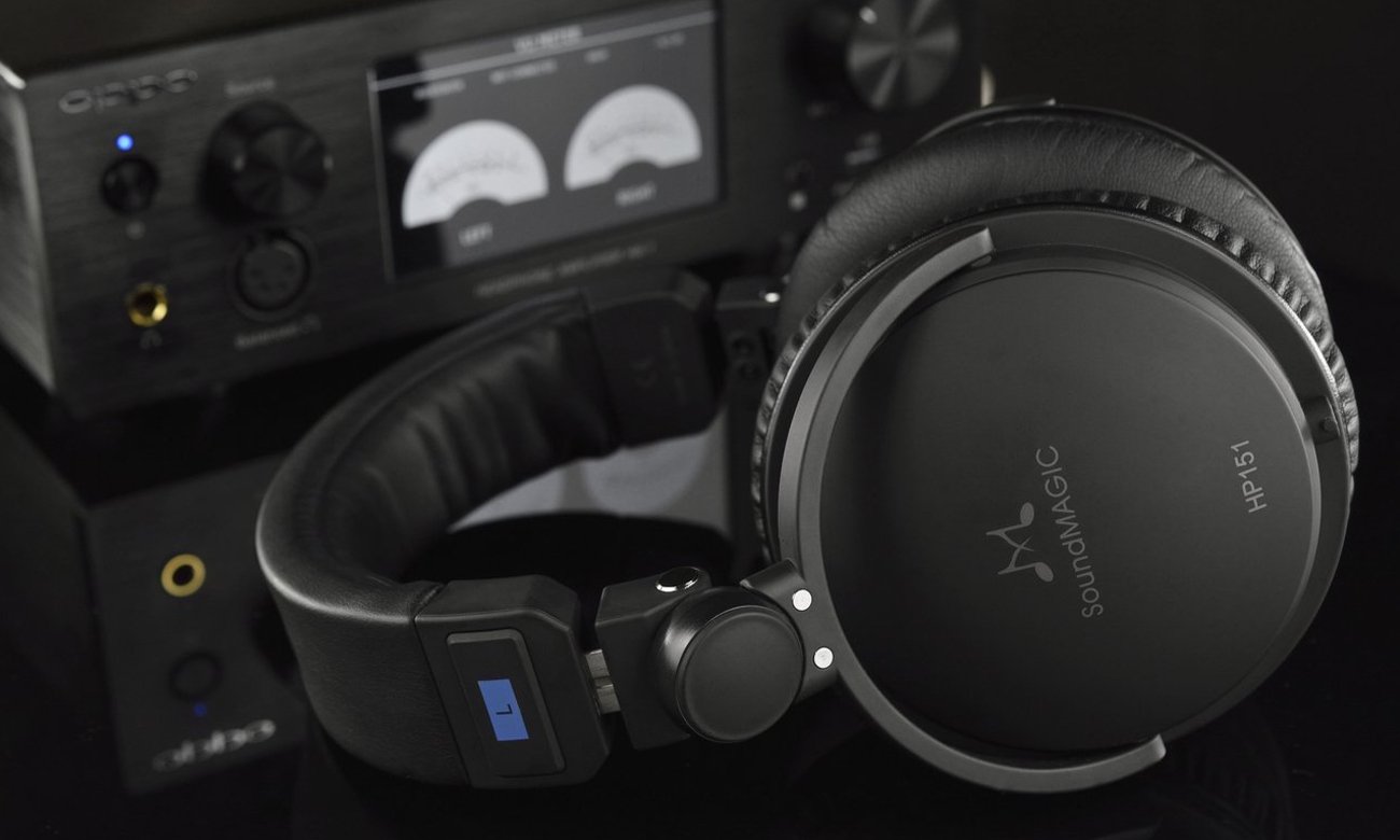 Wygodne słuchaweki nauszne SoundMagic HP151
