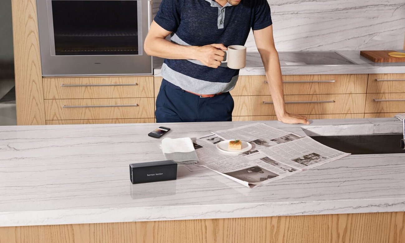 Głośnik Harman Kardon z wbudowanym mikrofonem