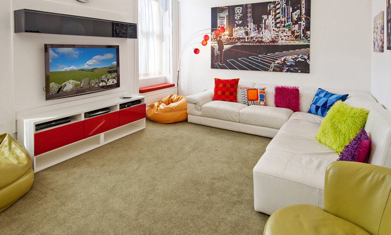 Tryb hotelowy w telewizorze Hyundai FL22211 SMART