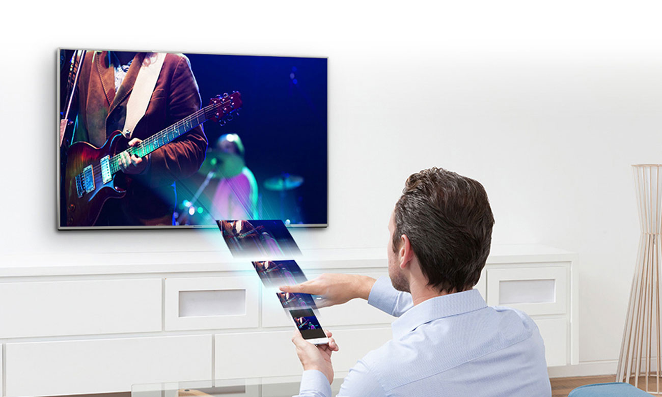 Funkcja Swipe & Share w Panasonic TX-40DS500E