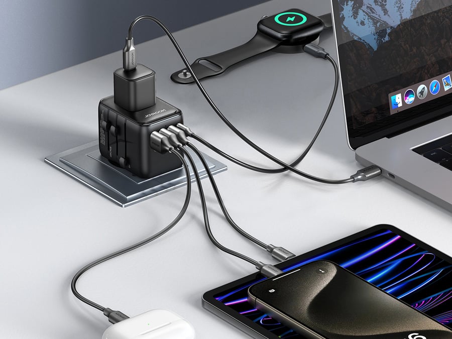 Adapter podróżny Joyroom JR-TCW01 uniwersalny 17 W