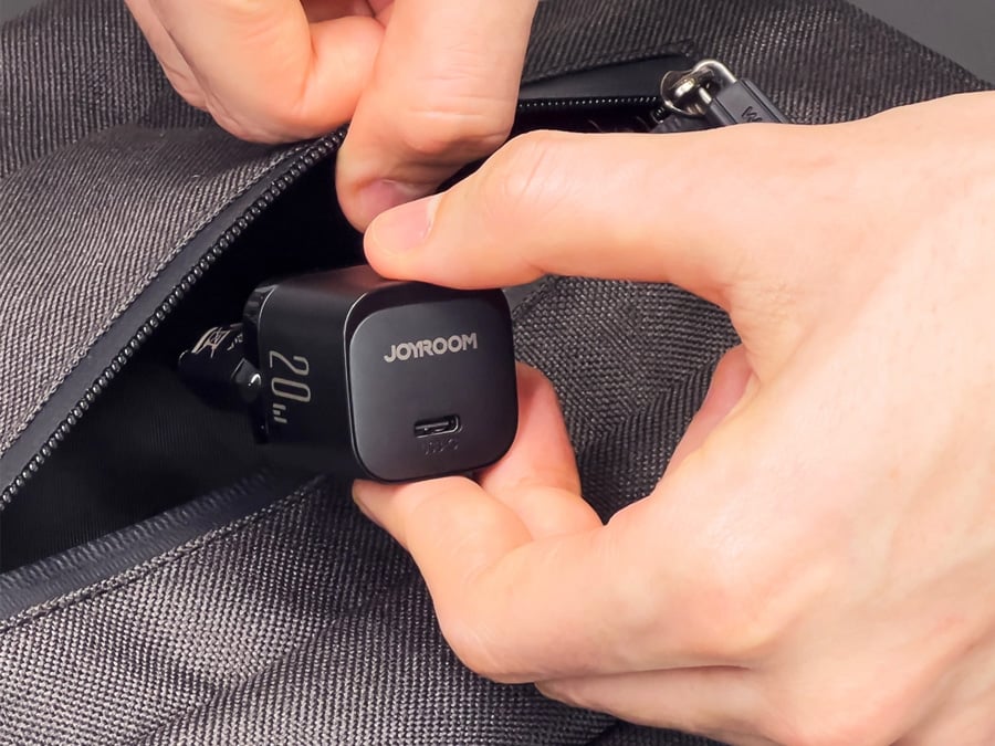 Mini ładowarka USB C 20W PD Joyroom JR-TCF02 - czarna