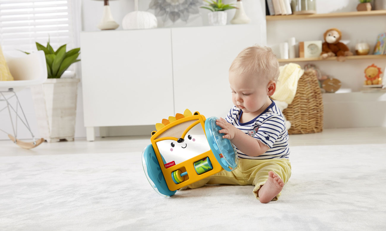 Kolorowe zwierzątka Fisher-Price Jeż lusterko GJW14