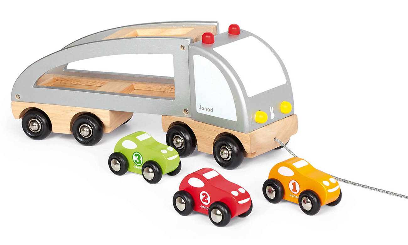 Janod drewniana laweta do ciągnięcia J05603