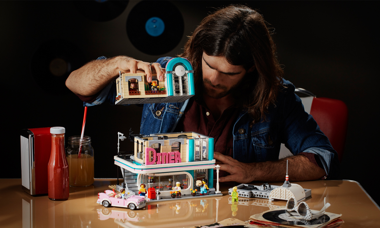 lego expert model