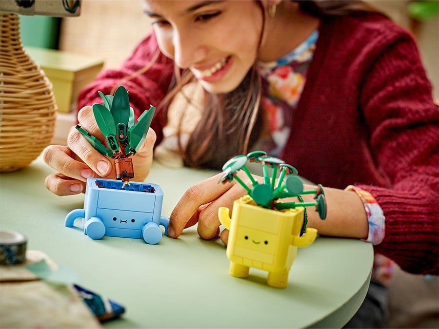 LEGO Botanicals 10349 Wesołe roślinki zabawa