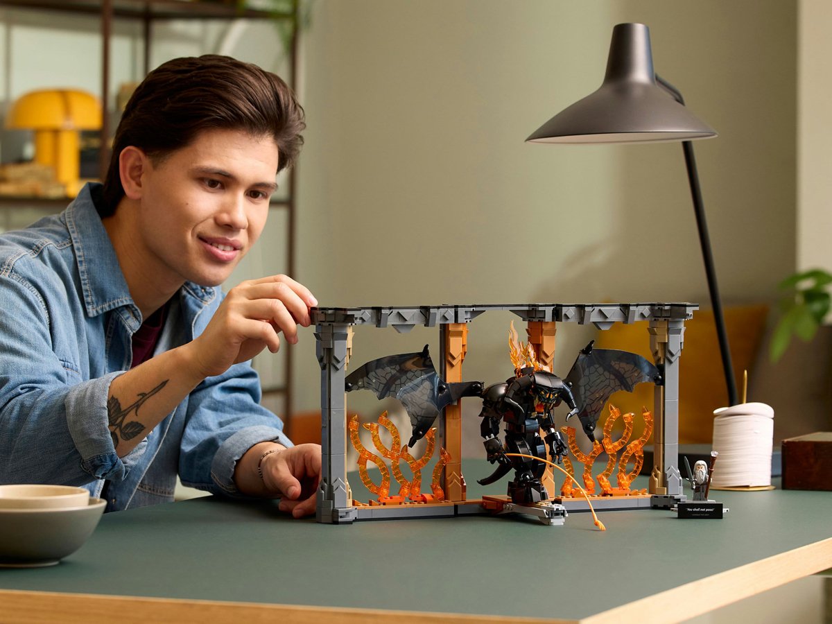 LEGO Icons 10367 Władca pierścieni: Book nook z Balrogiem