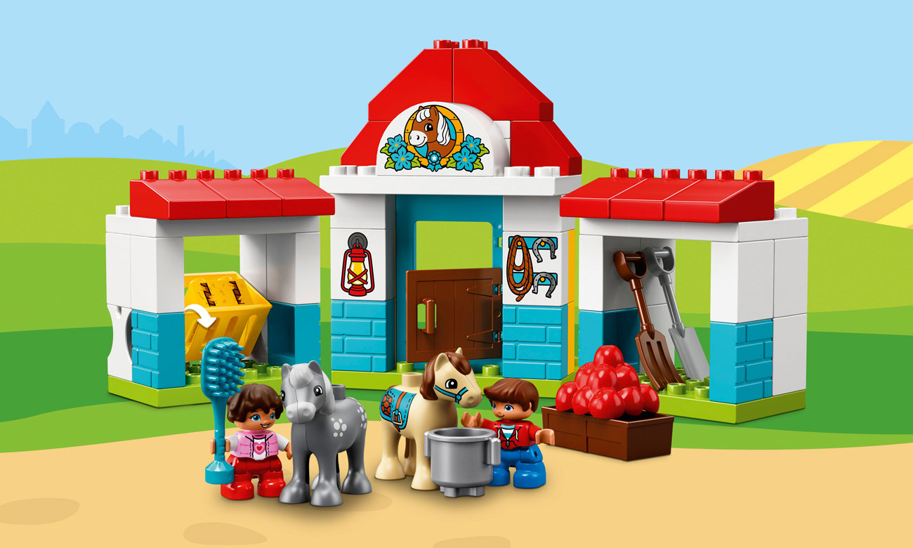 LEGO DUPLO Stajnia z kucykami