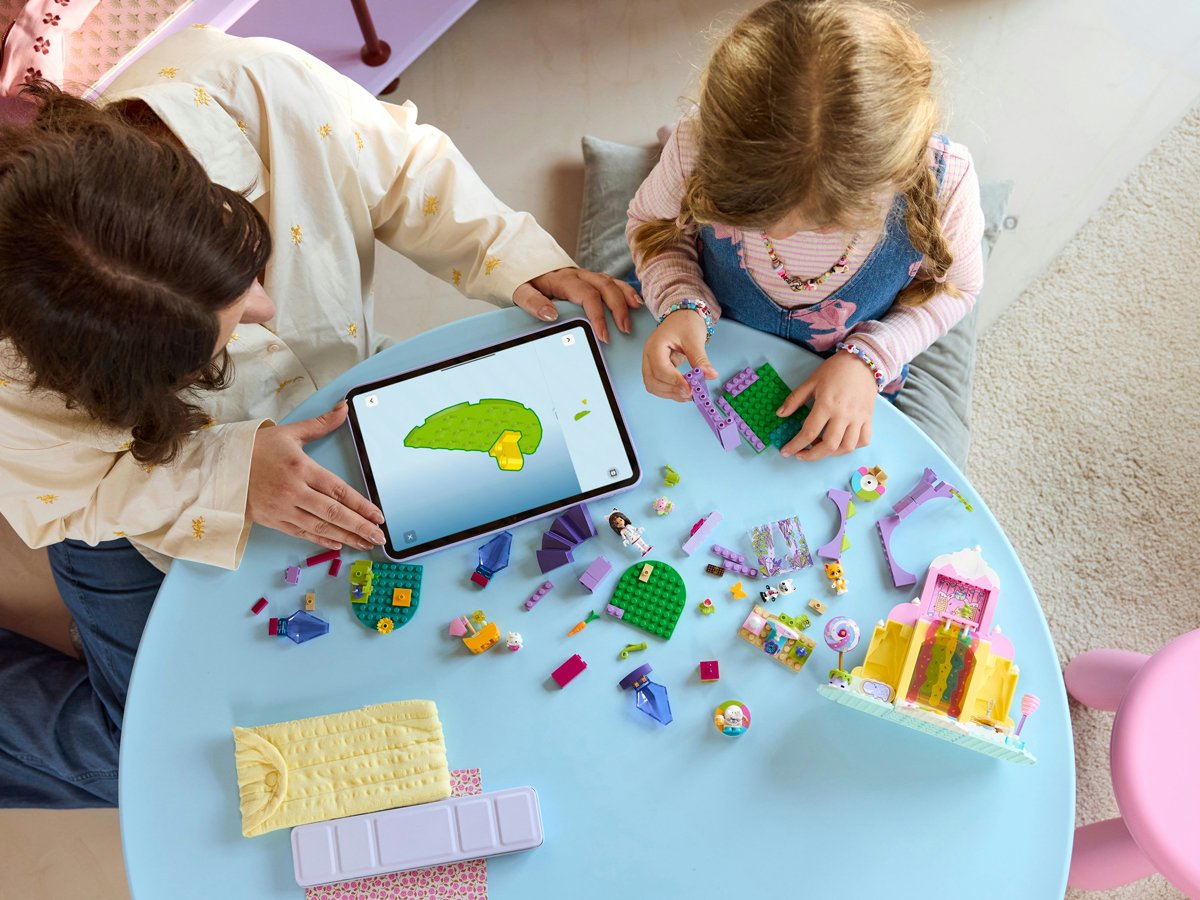LEGO Koci domek Gabi 11205 Łakociowa Góra i Kiciowy Ogródek