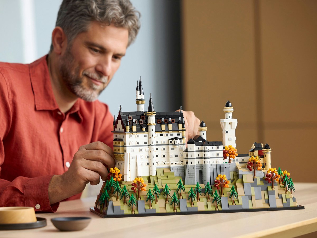 LEGO Architecture Zamek Neuschwanstein 21063