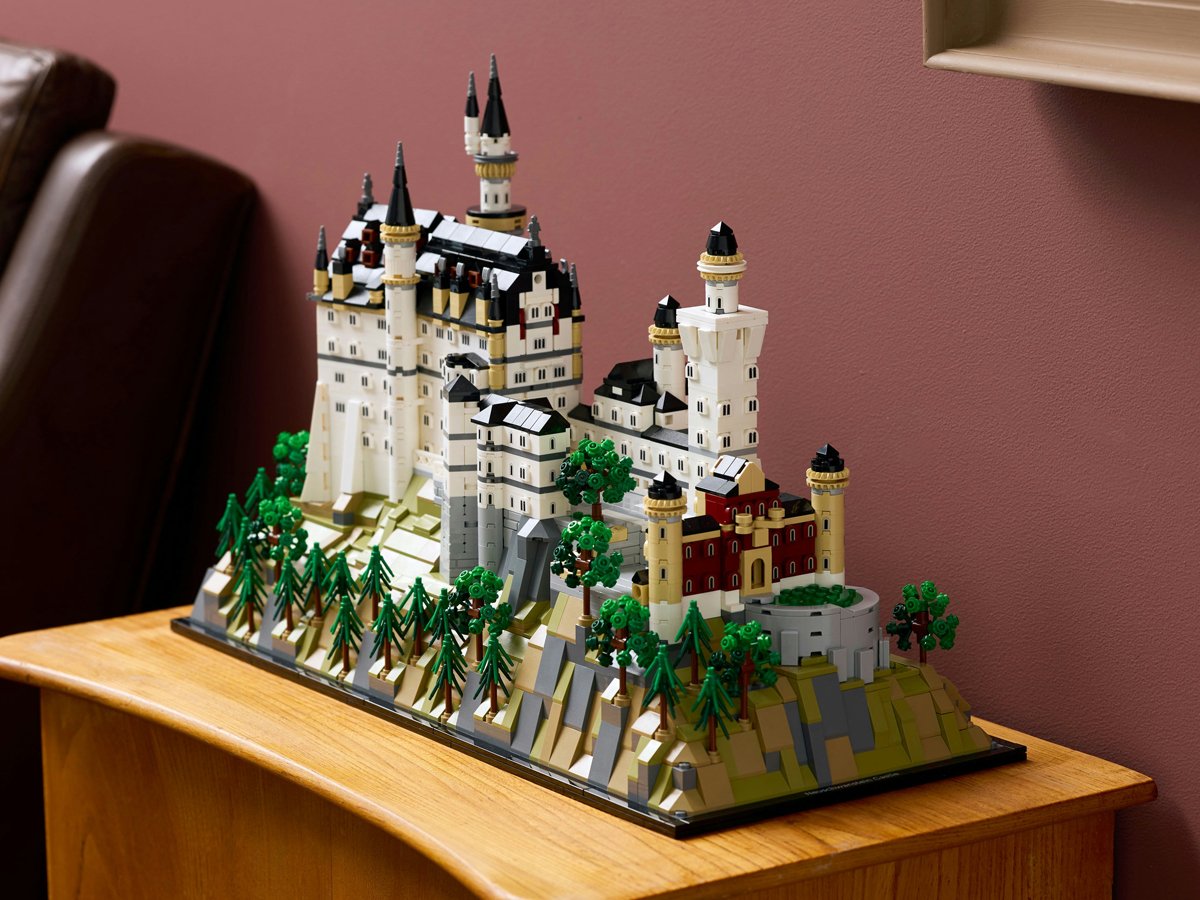 LEGO Architecture Zamek Neuschwanstein 21063