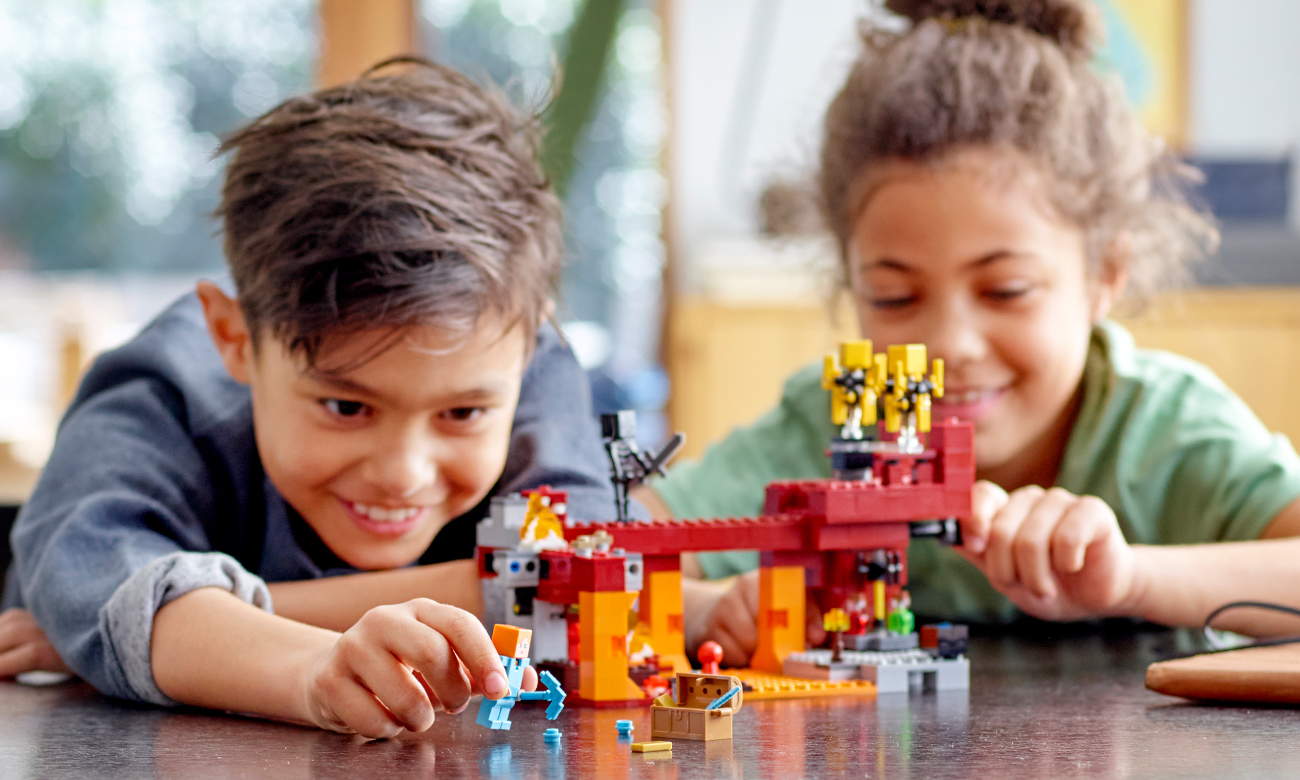 lego minecraft 21154