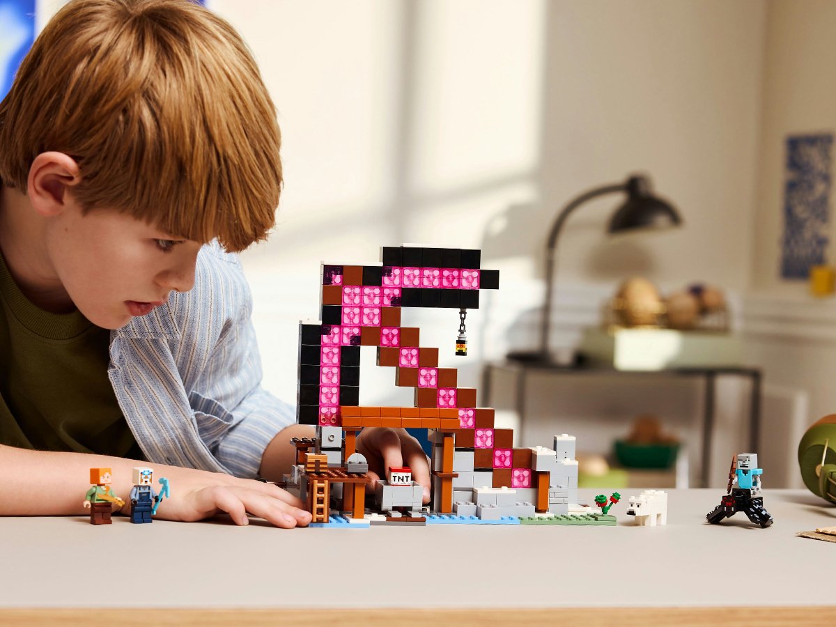 LEGO Minecraft 21277 Kilofowa kopalnia