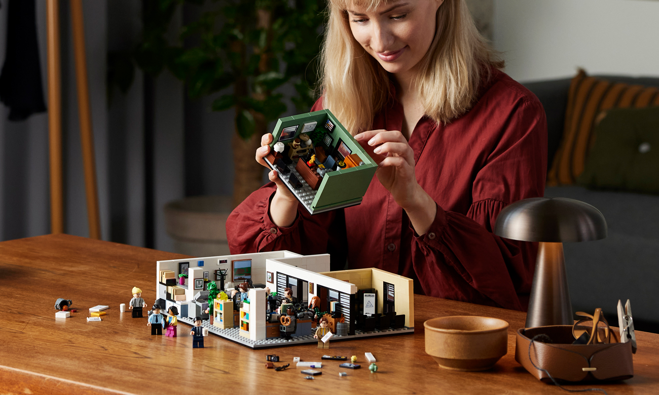 biuro z the office z klocków lego