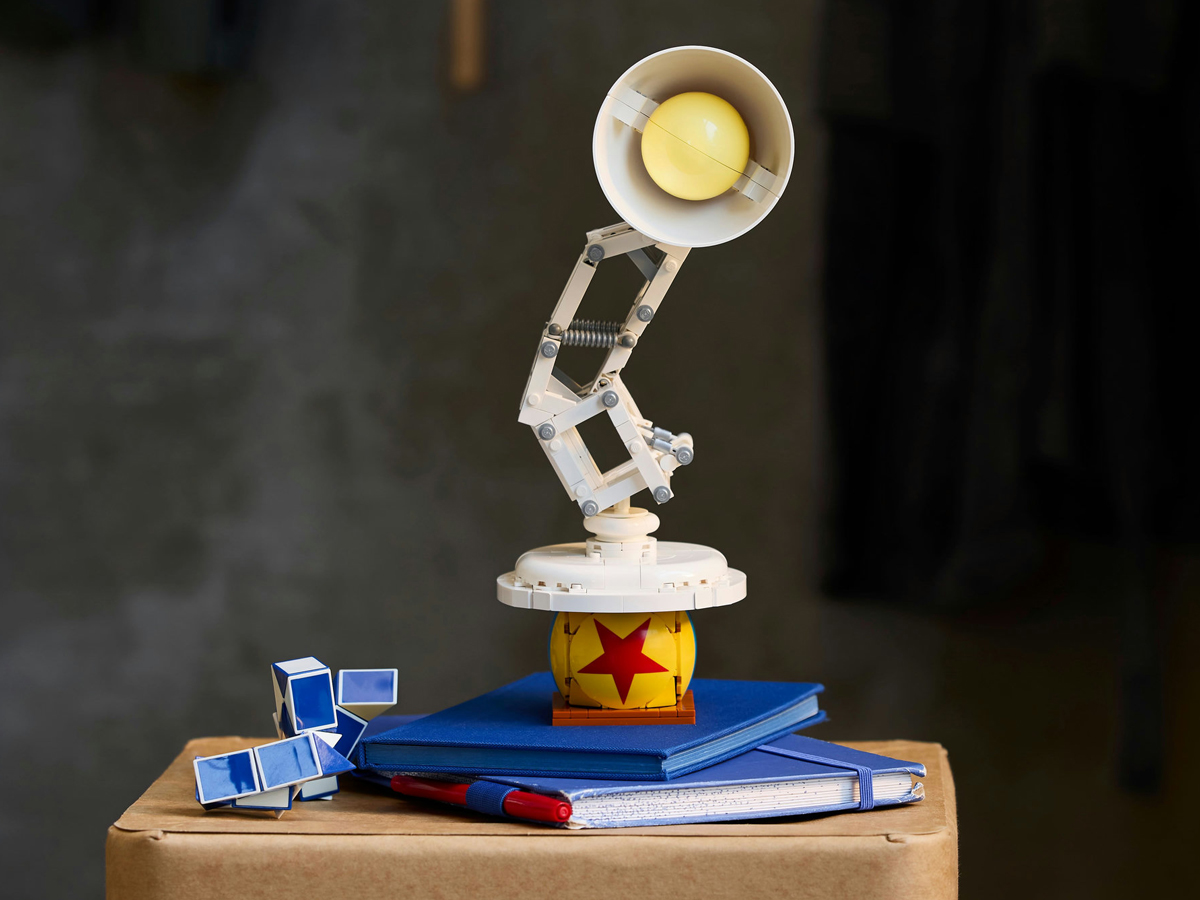LEGO Ideas 21357 Disney Pixar Luxo Jr.