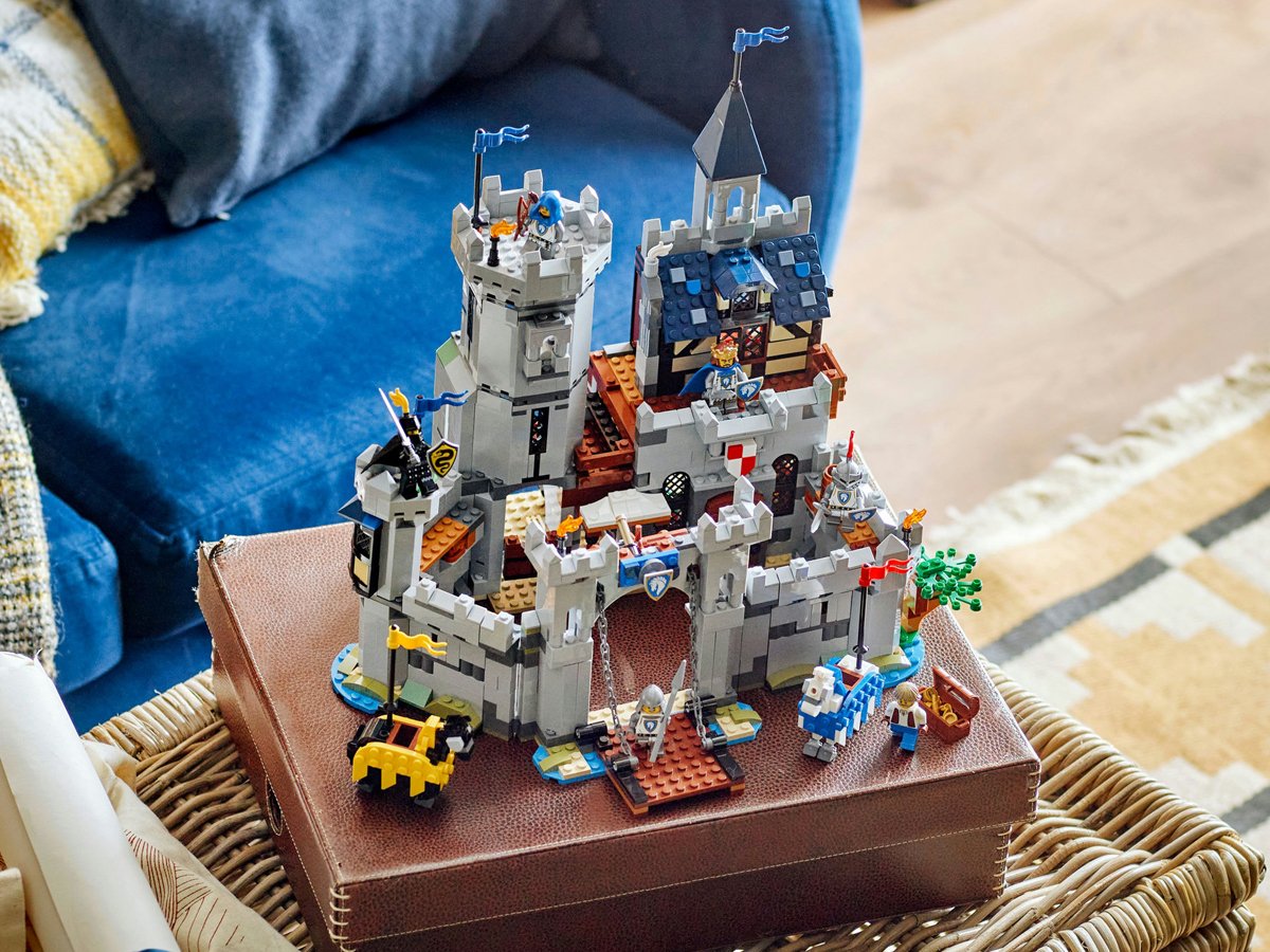 LEGO Creator 31168 Średniowieczny zamek rycerzy konnych