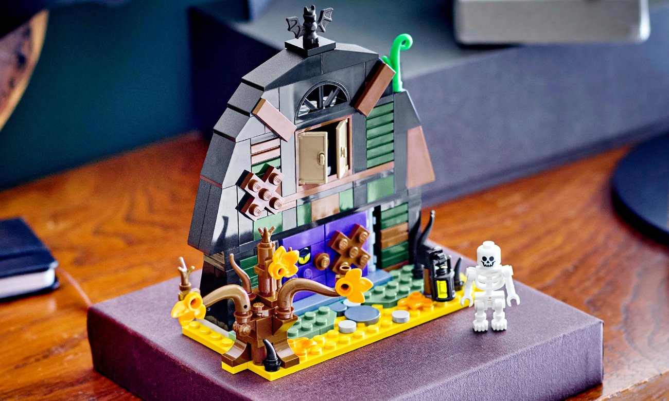 LEGO Iconic 40721 Halloweenowa stodoła